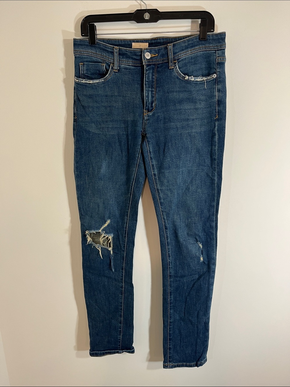 Pilcro slim boyfriend jeans size 27T